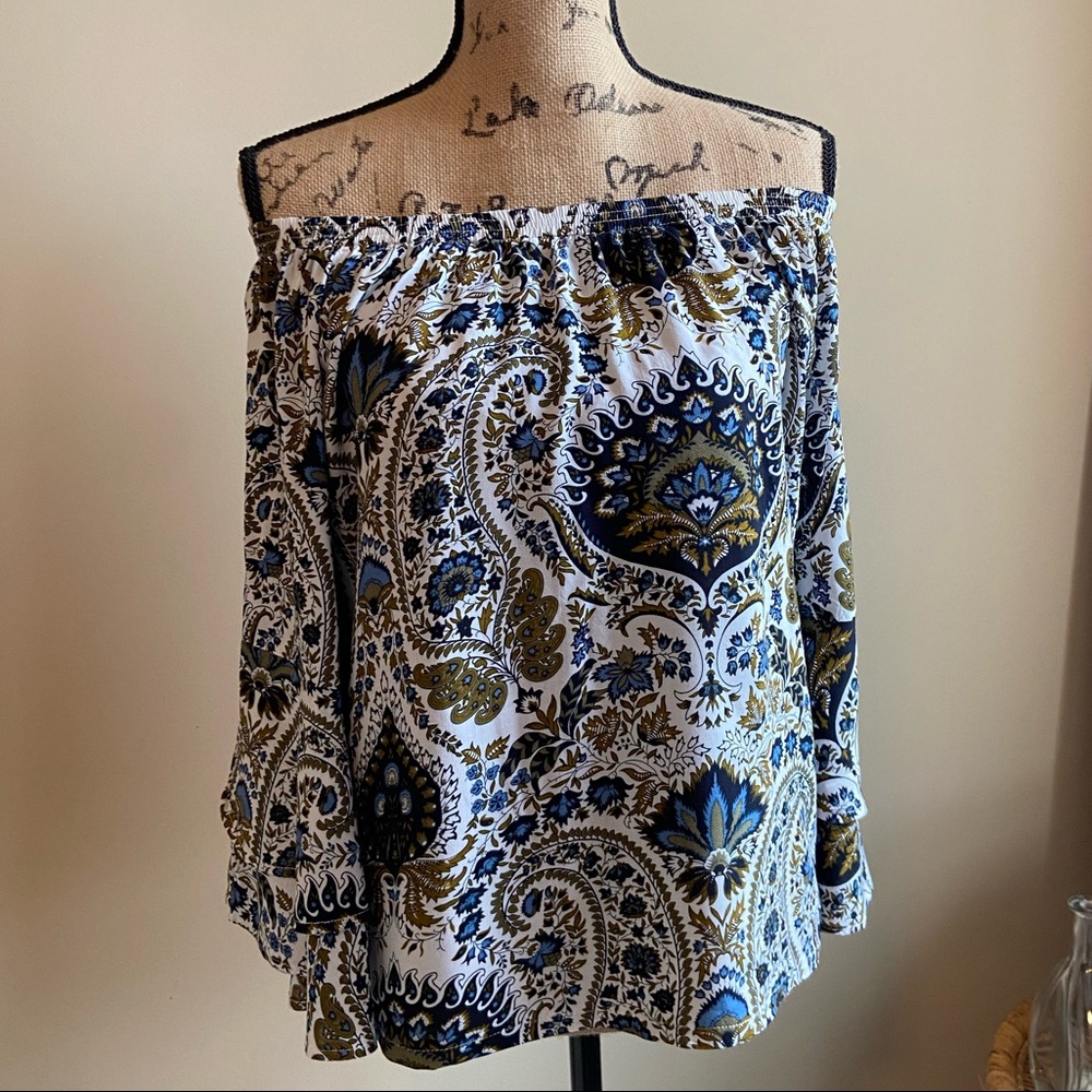 Solitaire Blouse